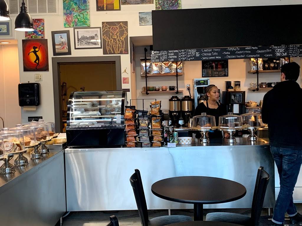Spread Deli + Coffee | restaurant | 4215 Cass Ave, Detroit, MI 48201, USA | 3137824946 OR +1 313-782-4946