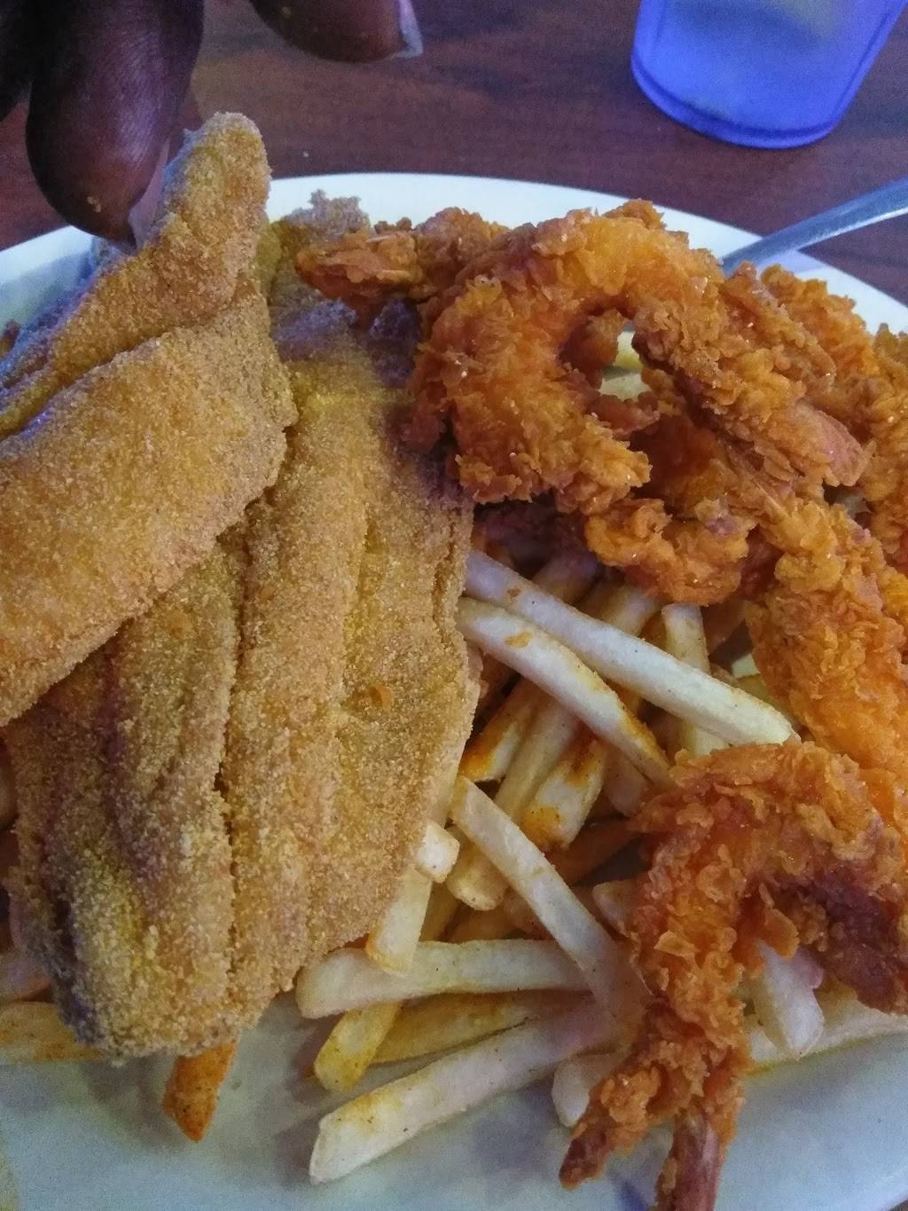 Baytown Seafood | restaurant | 7078, 8835 TX-146, Baytown, TX 77523, USA | 2815739700 OR +1 281-573-9700