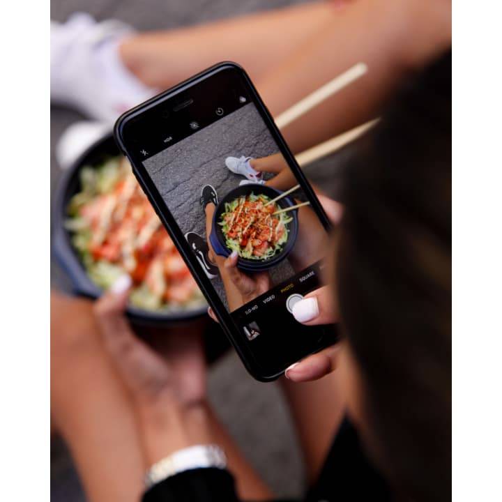 Sushi Shop | restaurant | 190 Boulevard Curé-Labelle, Sainte-Thérèse, QC J7E 2X5, Canada | 4504204408 OR +1 450-420-4408