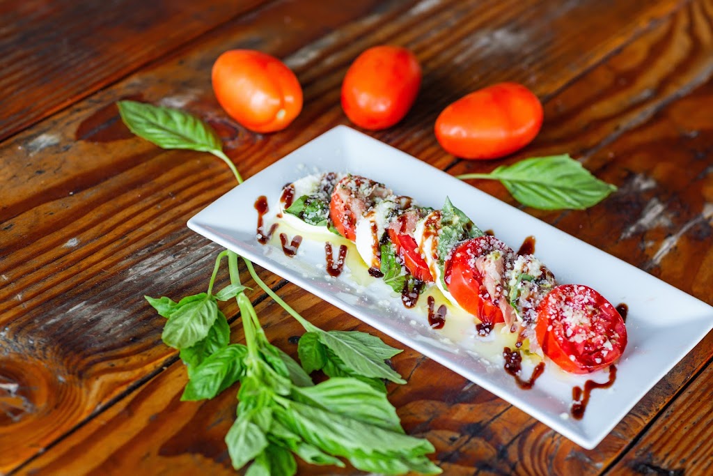 Red Fish Blue Fish Pensacola Beach | restaurant | 5 Via De Luna Dr #B, Pensacola Beach, FL 32561, USA | 8506778899 OR +1 850-677-8899