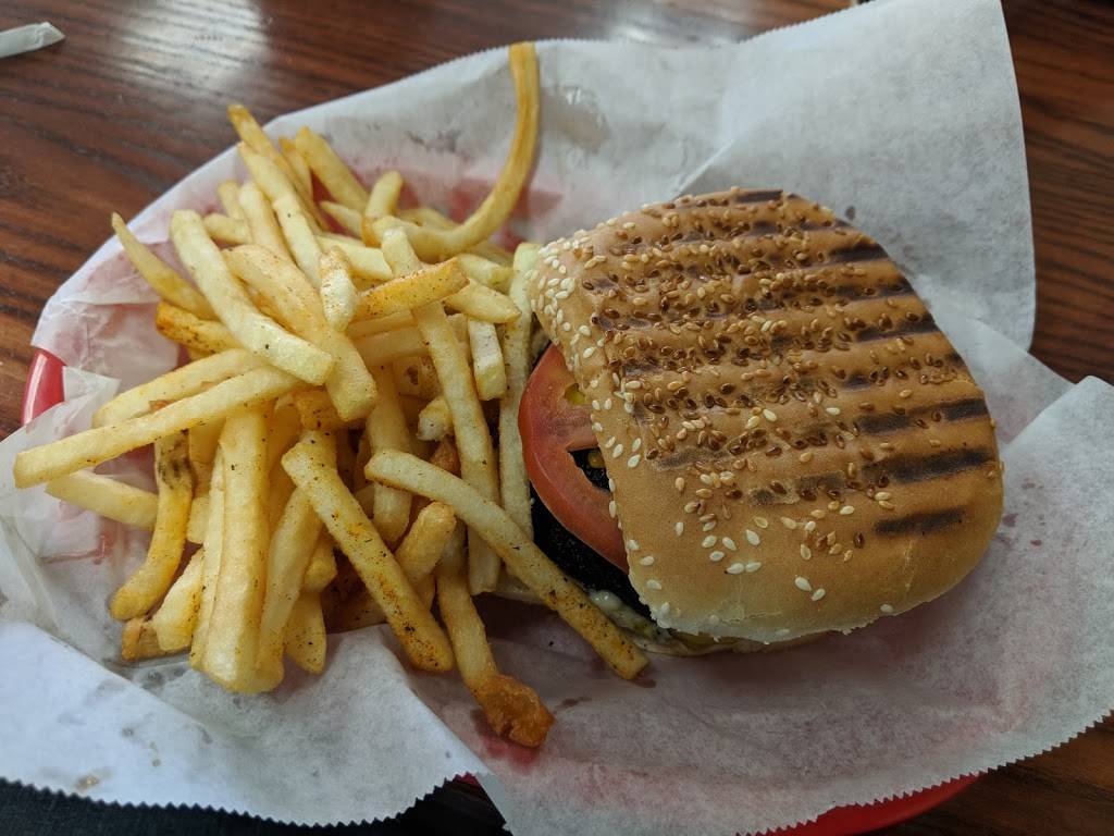 Gyros And Kabobs | restaurant | 2020 S Parker Rd, Denver, CO 80231, USA | 3037551500 OR +1 303-755-1500