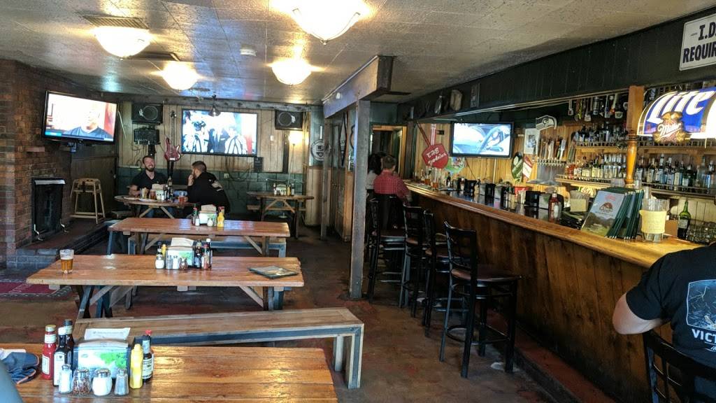 The Yodeler Craft Beer Bar & Grill | restaurant | 6046 Park Dr, Wrightwood, CA 92397, USA | 7602496482 OR +1 760-249-6482