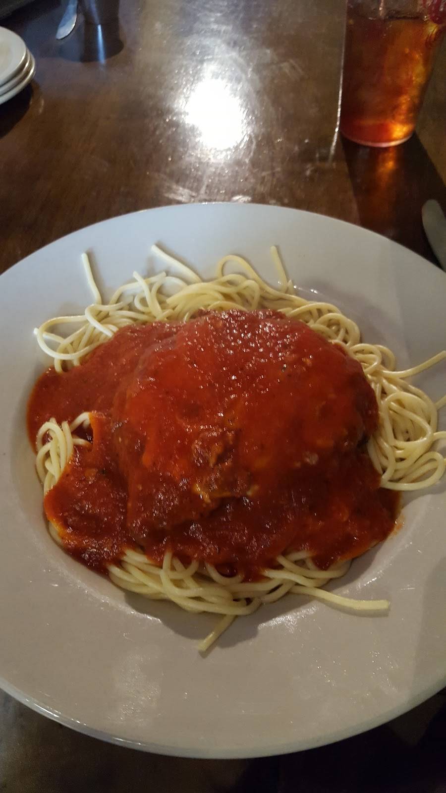 Capparelli Bros | restaurant | 9091 Fair Oaks Pkwy, Fair Oaks Ranch, TX 78015, USA | 2106988880 OR +1 210-698-8880