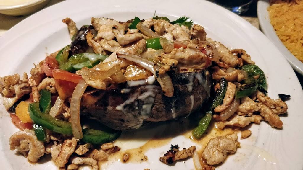 Rio Bravo | restaurant | 200 E Main St, Hendersonville, TN 37075, USA | 6152645950 OR +1 615-264-5950