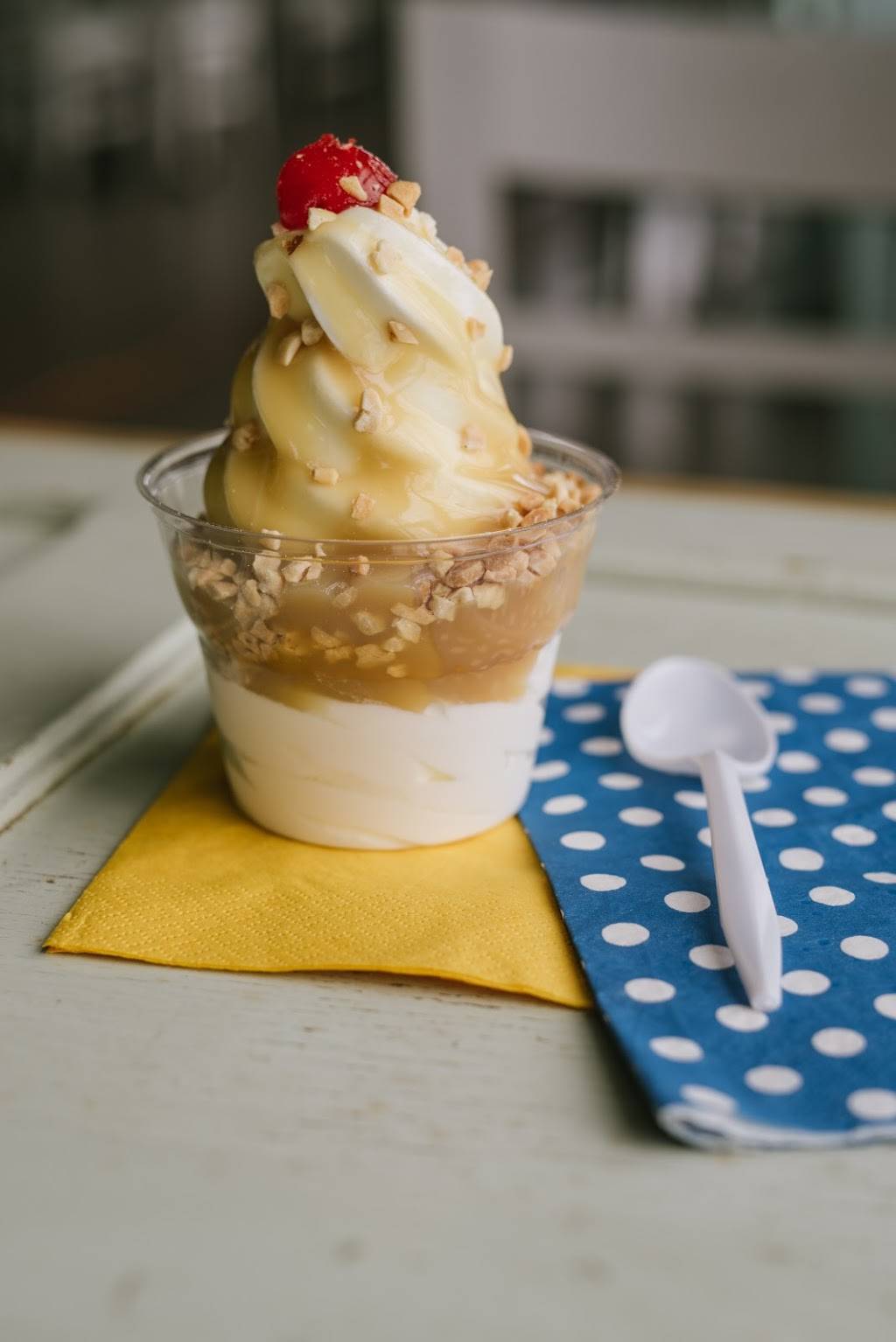 Fromagerie Victoria | restaurant | 100 Rue Bouvier, Québec, QC G2J 1R8, Canada | 4189488640 OR +1 418-948-8640