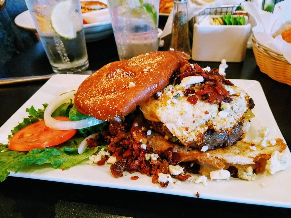 5 Star Burgers | restaurant | 5901 Wyoming Blvd NE, Albuquerque, NM 87109, USA | 5058211909 OR +1 505-821-1909