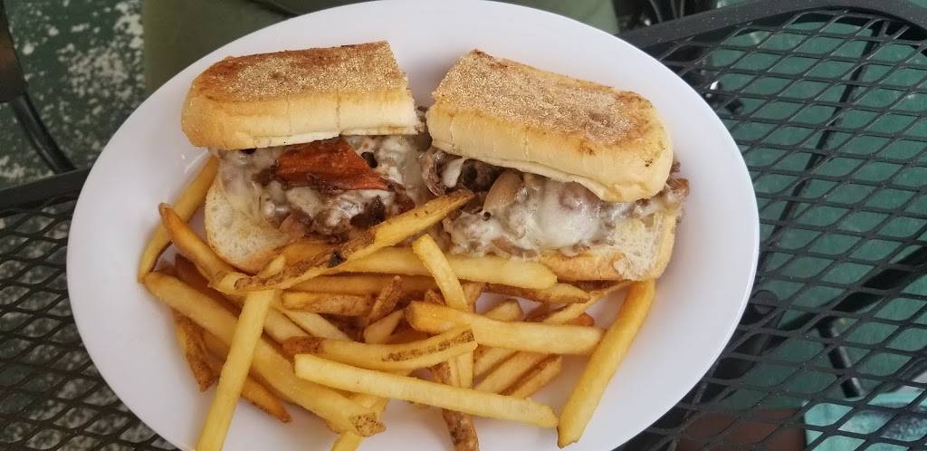 Beef O Bradys | restaurant | 902 Old Polk City Rd, Haines City, FL 33844, USA | 8634194848 OR +1 863-419-4848