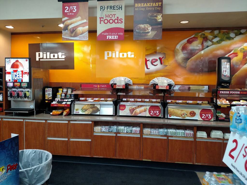 Pilot Travel Center | restaurant | 1851 W 400 N, Shelbyville, IN 46176, USA | 3173928771 OR +1 317-392-8771