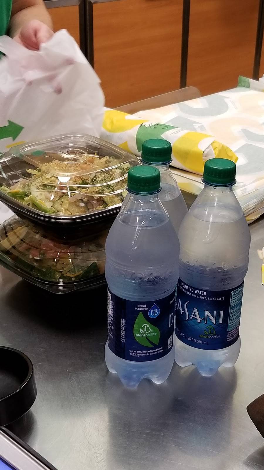 Subway | restaurant | Marketplace, 1717 E Vista Chino Suite B-6, Palm Springs, CA 92262, USA | 7603228808 OR +1 760-322-8808