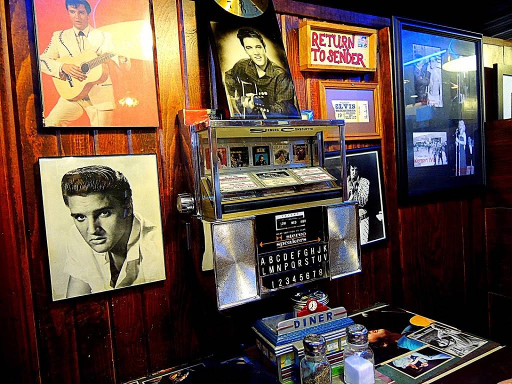 Shirleys Diner | restaurant | 13838 R Plaza, Omaha, NE 68137, USA | 4028966515 OR +1 402-896-6515