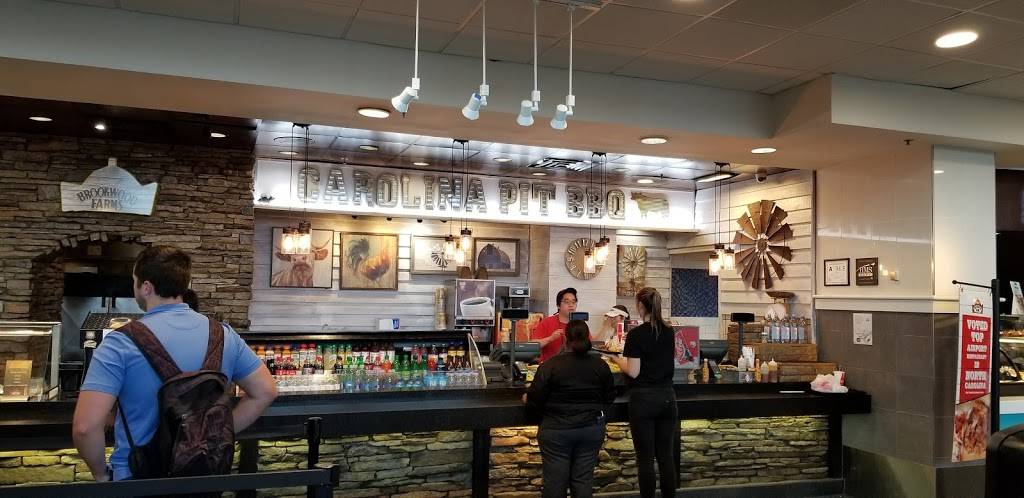 Brookwood Farms | restaurant | 5501 Josh Birmingham Pkwy, Charlotte, NC 28208, USA | 7043594440 OR +1 704-359-4440