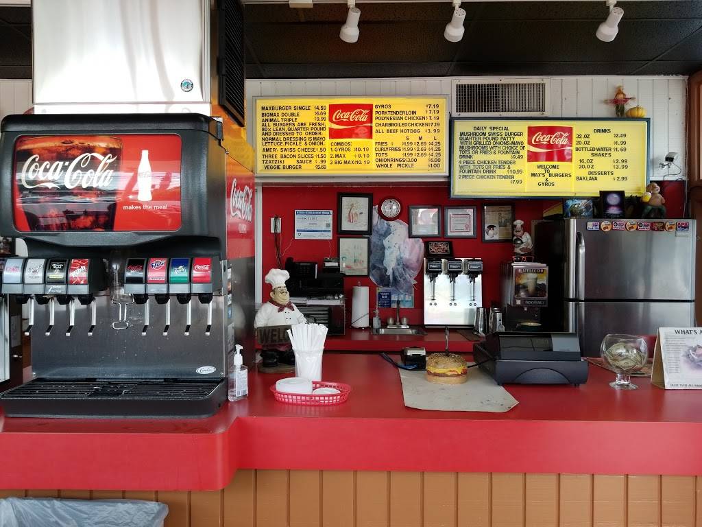 Maxs Burgers and Gyros | restaurant | 8240 Wornall Rd, Kansas City, MO 64114, USA | 8164446297 OR +1 816-444-6297