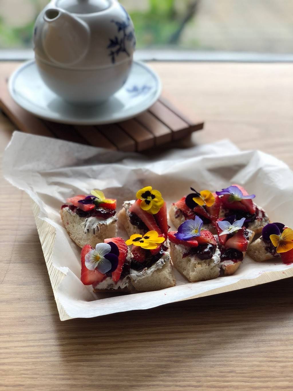 Green Leaf and Pebble Tea Spa & Cafe | cafe | 700 Norfolk Ave, Virginia Beach, VA 23451, USA | 7576124800 OR +1 757-612-4800