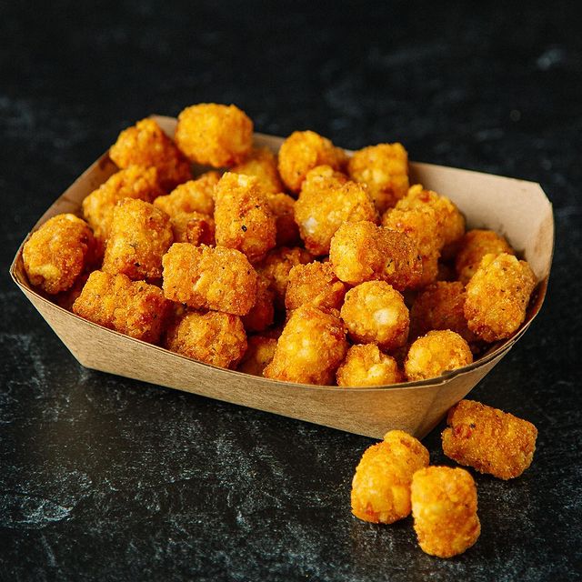 Brooks Burgers Riverpark | restaurant | 190 El Camino, Fresno, CA 93720, USA | 5594935434 OR +1 559-493-5434