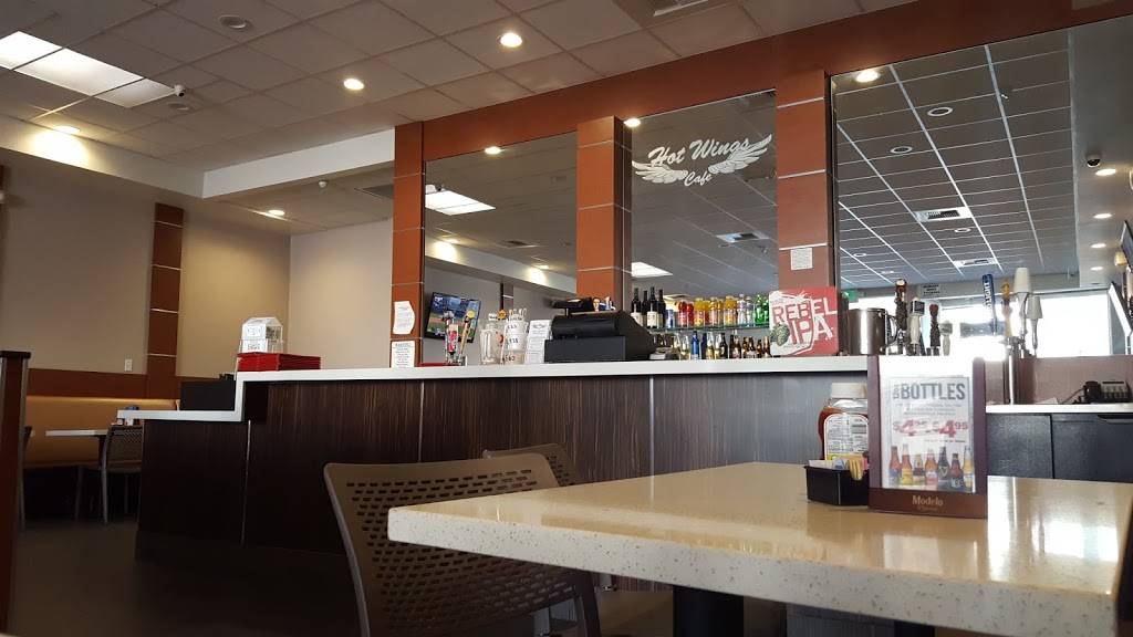 Hot Wings Cafe | restaurant | 4609 Van Nuys Blvd, Sherman Oaks, CA 91403, USA | 8187849464 OR +1 818-784-9464