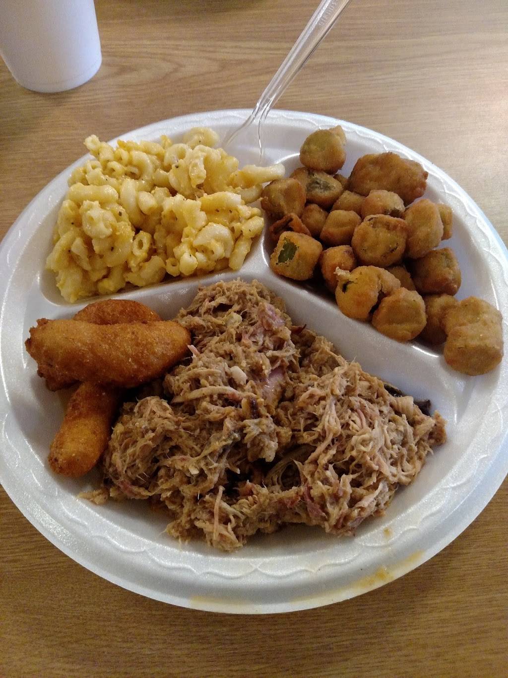 Macs Fish & Chicken | restaurant | 2399 W Roosevelt Blvd, Monroe, NC 28110, USA | 7042834333 OR +1 704-283-4333