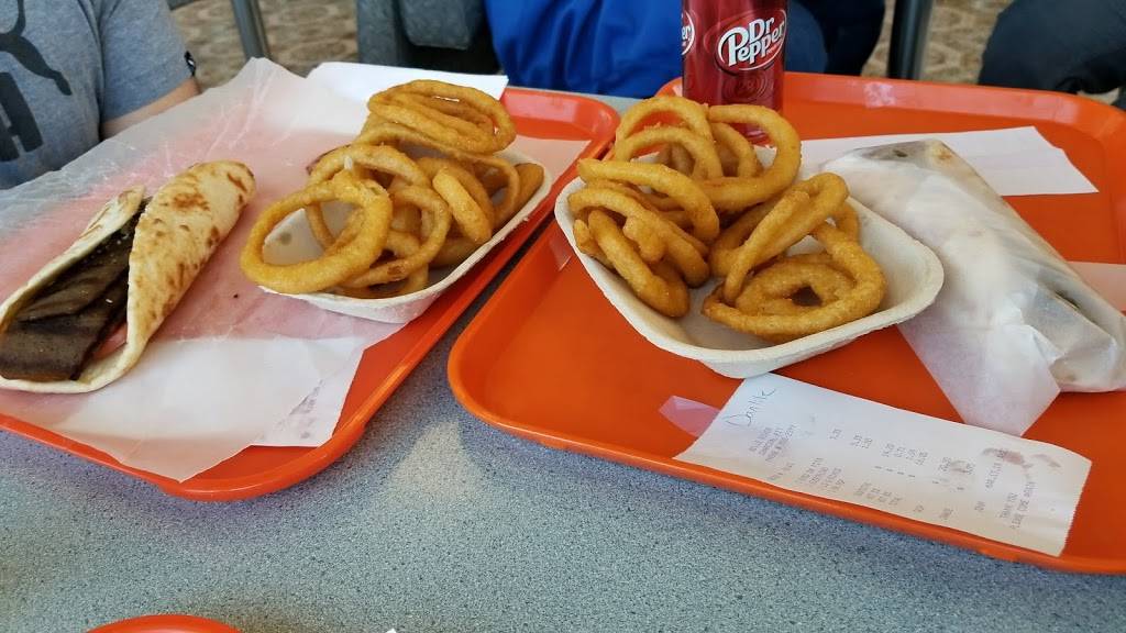 Belle River Charcoal Pit | meal takeaway | 408 Notre Dame St, Belle River, ON N0R 1A0, Canada | 5197282899 OR +1 519-728-2899