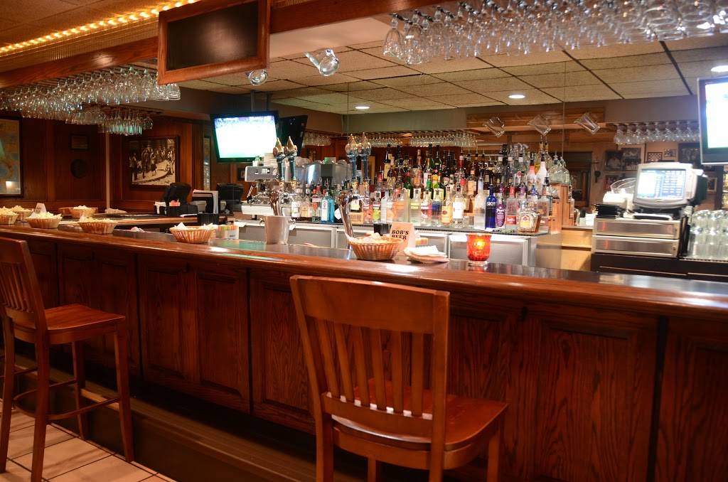 Tursis Latin King Italian Dining | restaurant | 2200 Hubbell Ave, Des Moines, IA 50317, USA | 5152664466 OR +1 515-266-4466