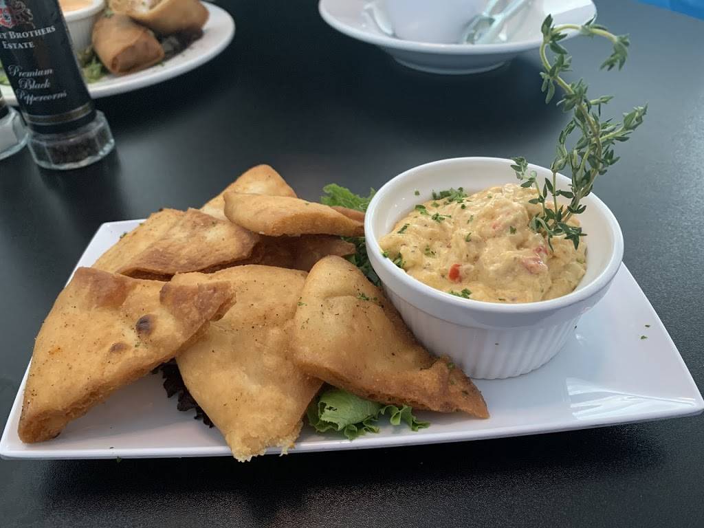 Hip Hop Crab - Seafood and Bar | restaurant | 4924 E Busch Blvd, Tampa, FL 33617, USA | 8132847500 OR +1 813-284-7500