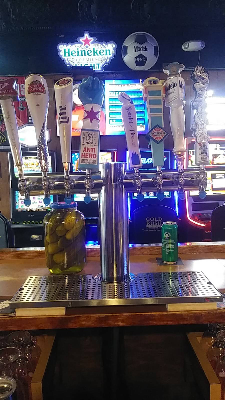 Eatons Redwood Inn | restaurant | 118 W Chicago St, Elgin, IL 60123, USA | 8477429032 OR +1 847-742-9032