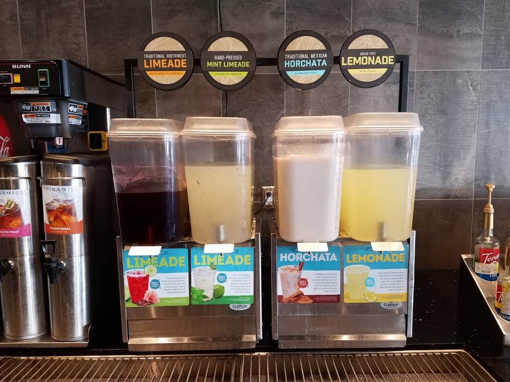 Cafe Rio Mexican Grill | restaurant | 2600 W Sahara Ave, Las Vegas, NV 89102, USA | 7025773387 OR +1 702-577-3387