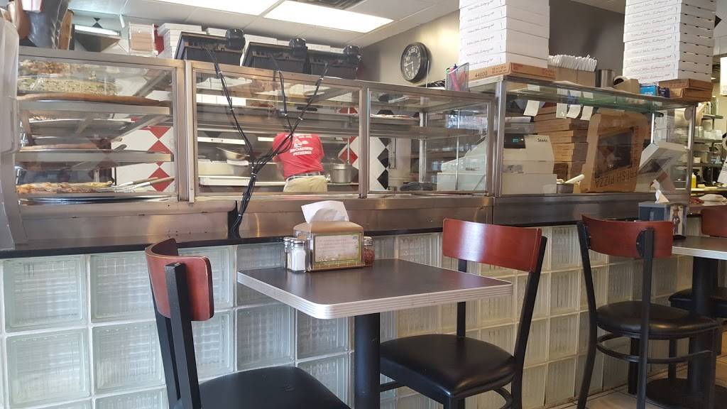 Broadway Pizzeria | restaurant | 2411, 616 N Broadway, White Plains, NY 10603, USA | 9144286218 OR +1 914-428-6218