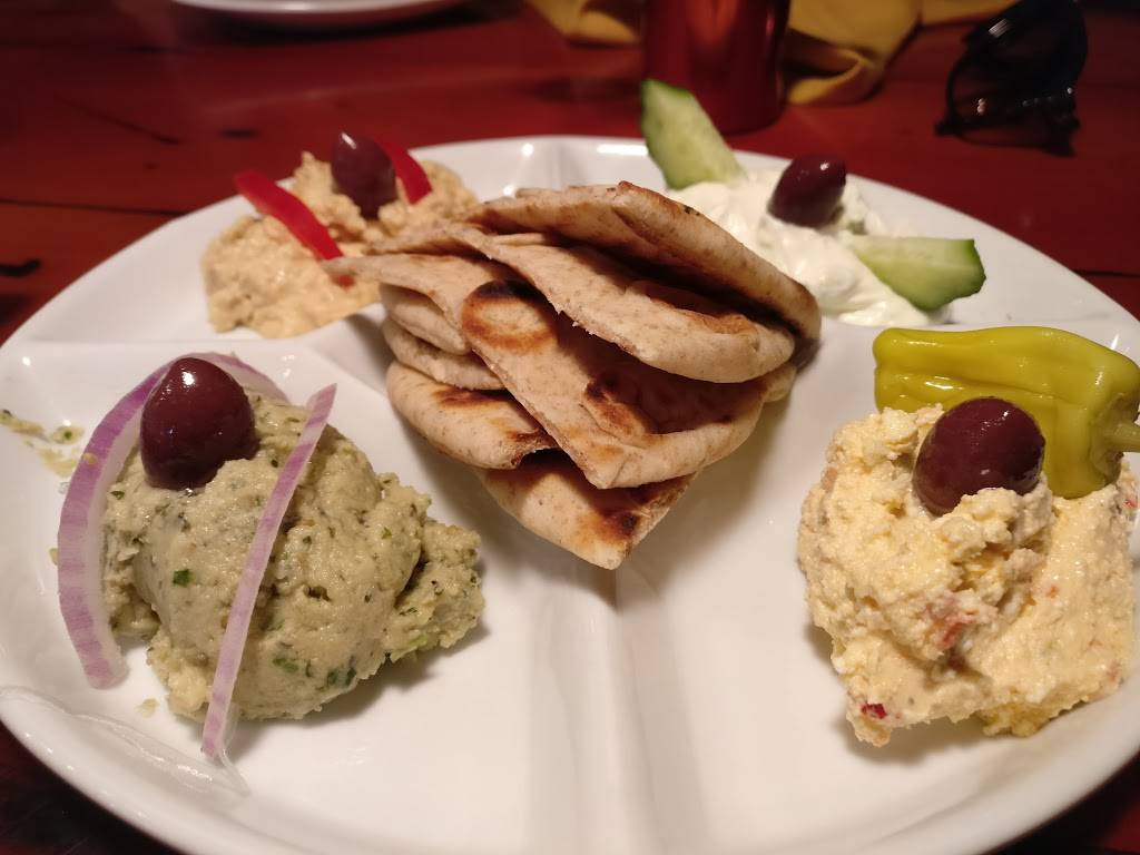 Koutouki Greek Cuisine | restaurant | 5745 Ferry St, Niagara Falls, ON L2G 1S8, Canada | 9053546776 OR +1 905-354-6776