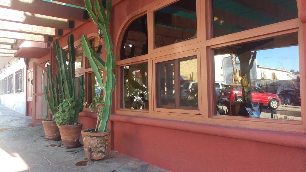 Restaurant Puerto Nuevo II | restaurant | Avenida Rentería 2, Primo Tapia, 22710 Rosarito, B.C., Mexico | 016616141454 OR +52 661 614 1454