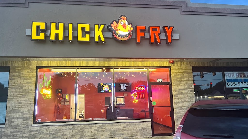Chick Fry | restaurant | 133 E South St, Plano, IL 60545, USA | 3318084011 OR +1 331-808-4011