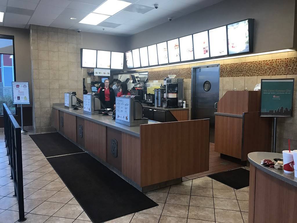 Chick-fil-A | restaurant | Crossing Center, 6039 Metcalf Ave, Mission, KS 66202, USA | 9134325300 OR +1 913-432-5300