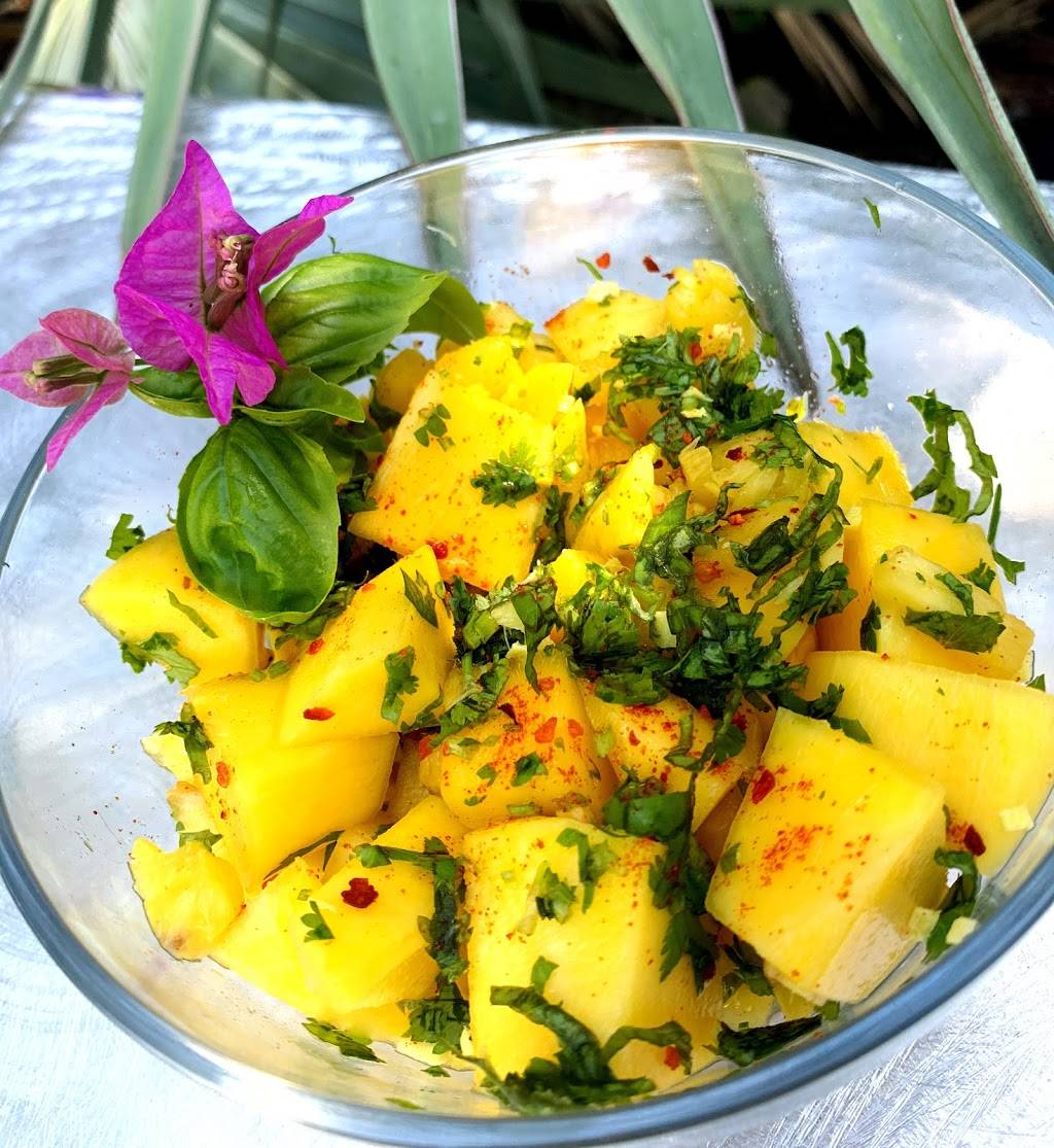 Jungle Vibes | restaurant | 1657 West Ave, Miami Beach, FL 33139, USA | 3057638116 OR +1 305-763-8116