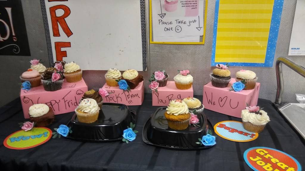 Chick-fil-A | restaurant | 155 Marlin Dr, Greenwood, IN 46142, USA | 3178888100 OR +1 317-888-8100