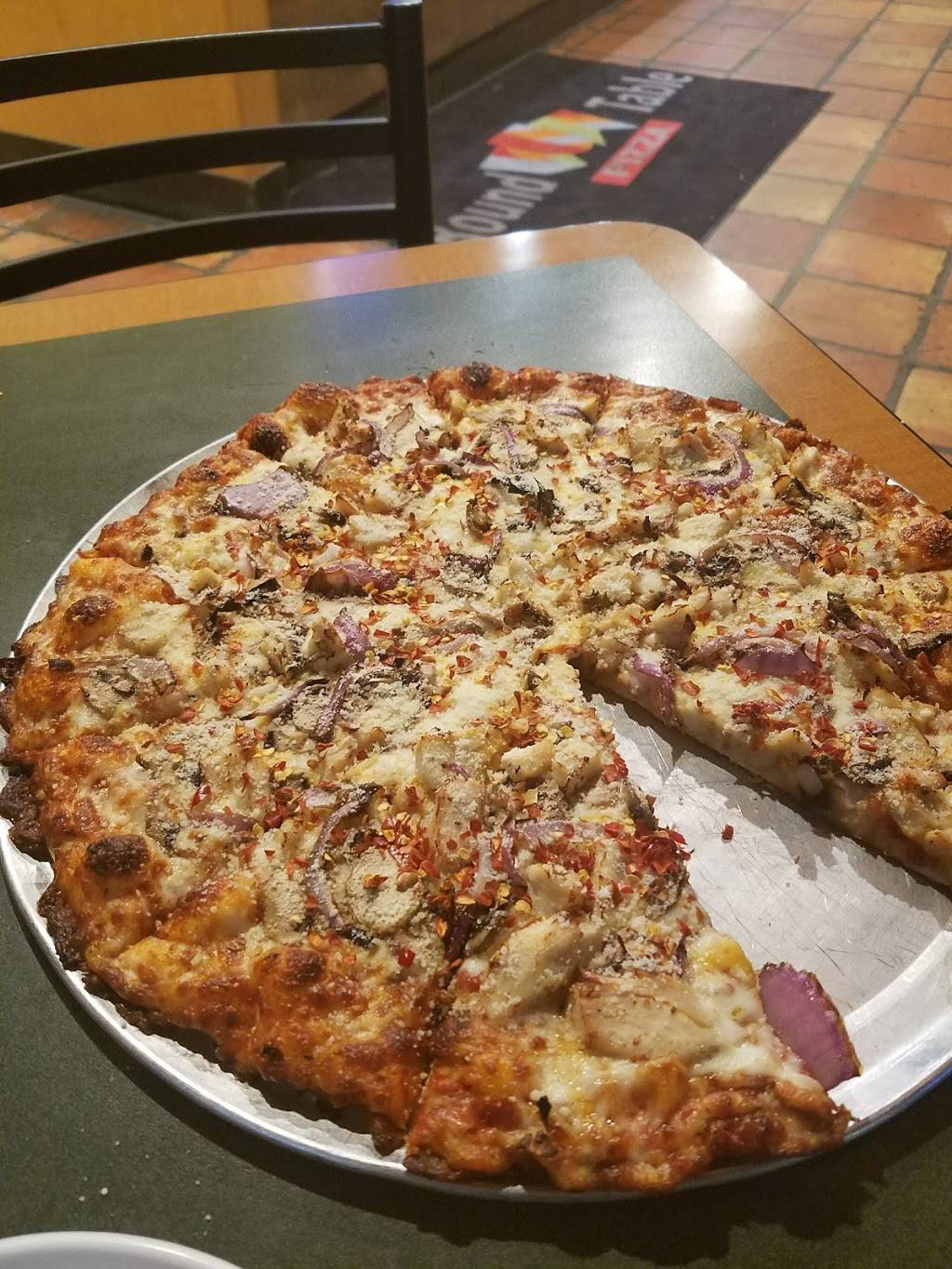 Round Table Pizza | meal delivery | 375 Alvarado St, Monterey, CA 93940, USA | 8313731351 OR +1 831-373-1351