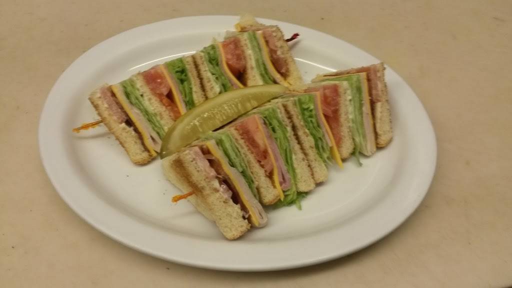 Fryes Restaurant | restaurant | 34028 Co Hwy 45, Grayslake, IL 60030, USA | 8472232279 OR +1 847-223-2279