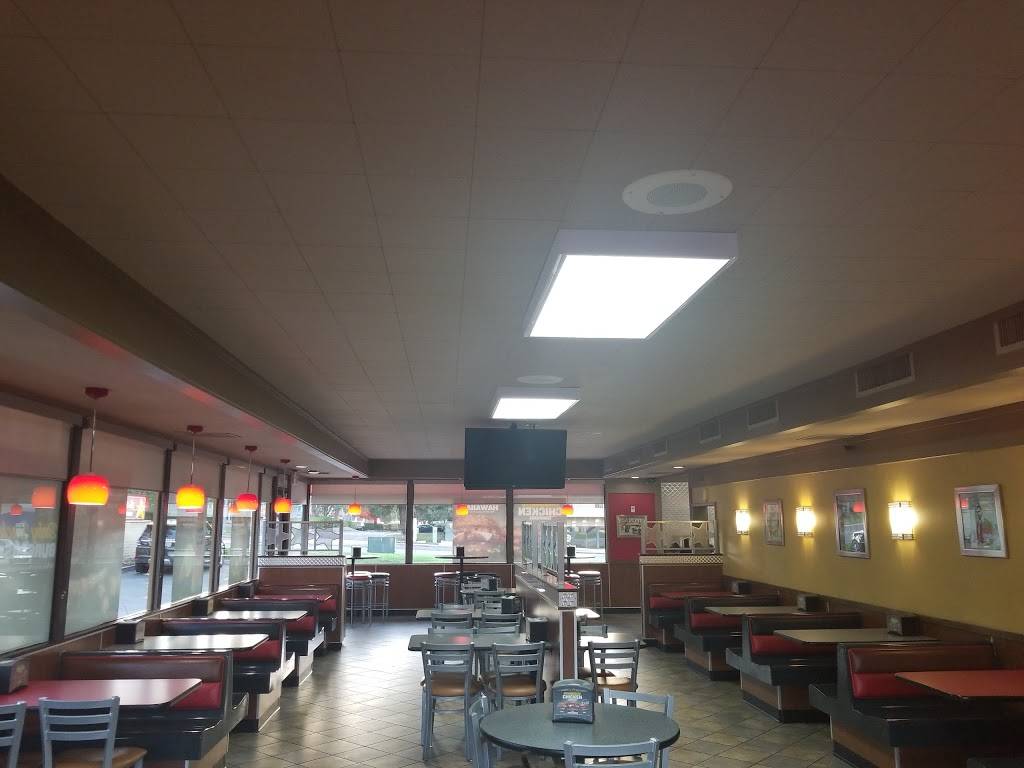 Carls Jr. | restaurant | 16685 Bernardo Center Dr, San Diego, CA 92128, USA | 8584876250 OR +1 858-487-6250