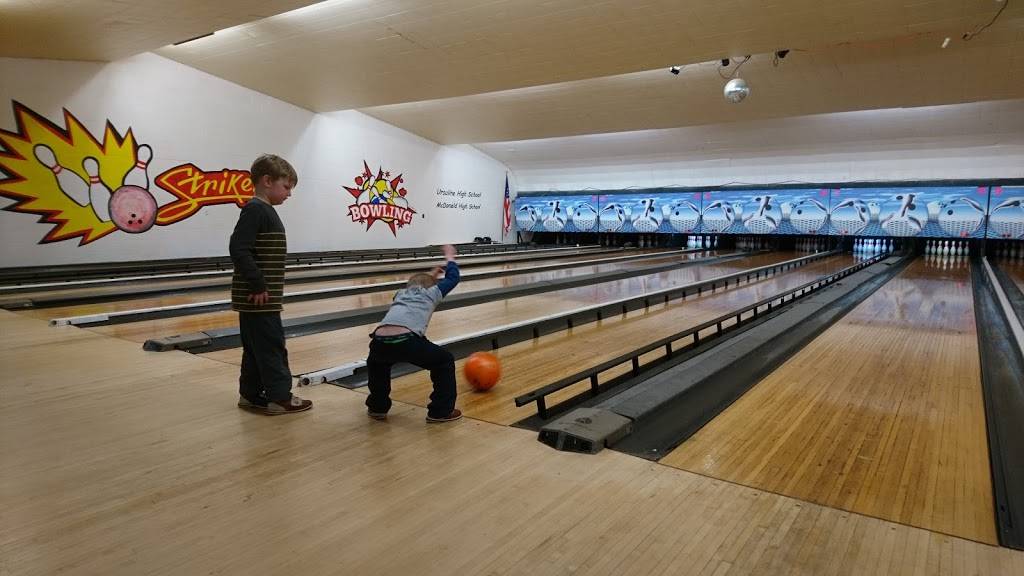 Strikers | restaurant | 2617 Mahoning Ave, Youngstown, OH 44509, USA | 3307927675 OR +1 330-792-7675