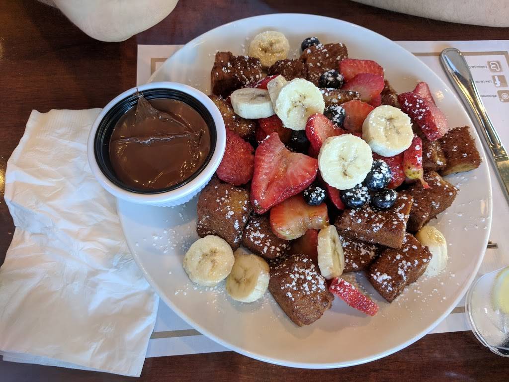 Brownstones Coffee | restaurant | 55 Merrick Rd, Amityville, NY 11701, USA | 6316088627 OR +1 631-608-8627