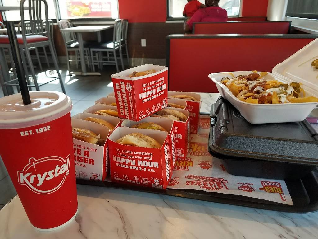 Krystal | meal takeaway | 2804 Bee Rd, Savannah, GA 31401, USA | 9123524598 OR +1 912-352-4598