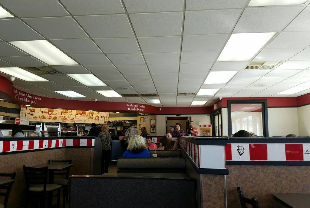 KFC | restaurant | 4 Ridgeview Center, Wise, VA 24293, USA | 2766794151 OR +1 276-679-4151