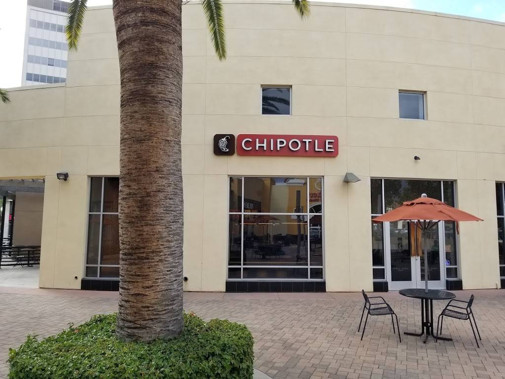 Chipotle Mexican Grill | restaurant | 2773 N Main St, Santa Ana, CA 92705, USA | 7146560005 OR +1 714-656-0005