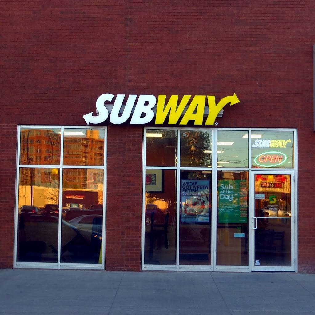 Subway | meal takeaway | Merivale Mall, 1642 Merivale Rd Unit 60, Nepean, ON K2G 4A1, Canada | 6132253349 OR +1 613-225-3349