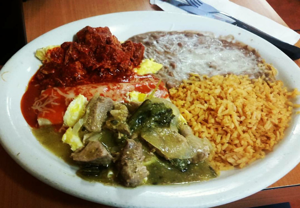 Villa Cariño Mexican Food & Mariscos | restaurant | 1066 N Hacienda Blvd, La Puente, CA 91745, USA | 6269182978 OR +1 626-918-2978