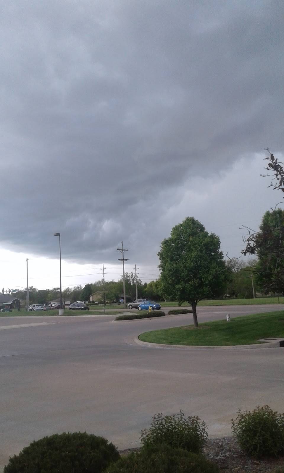 Jimmy Johns | meal delivery | 1661 S Ohio St, Salina, KS 67401, USA | 7858205727 OR +1 785-820-5727