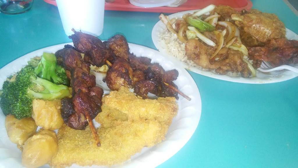 New China | restaurant | 155, 6044 S 16th St, Phoenix, AZ 85042, USA | 6022439559 OR +1 602-243-9559