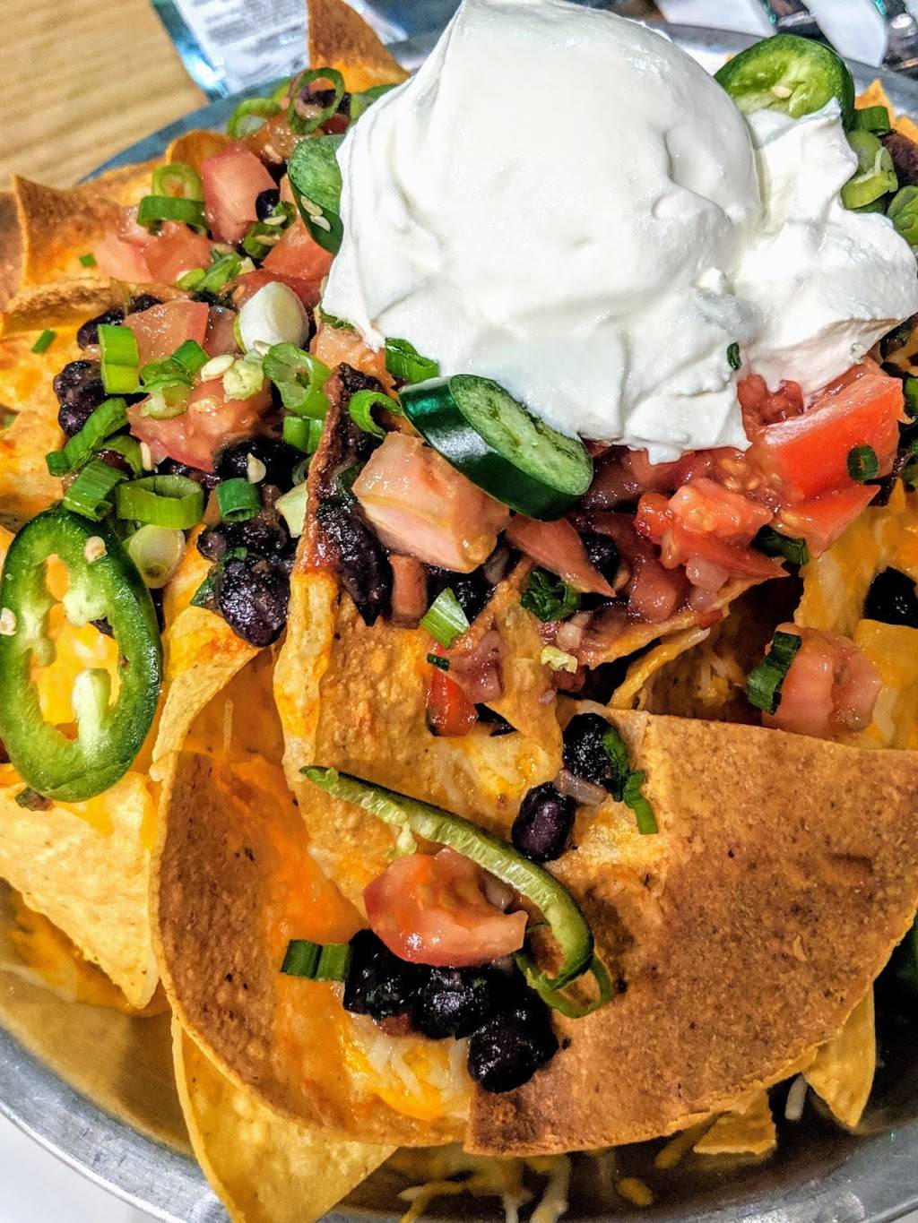 Epicurean Garage | restaurant | 570 Simpson Dr, Chester Springs, PA 19425, USA | 6106155189 OR +1 610-615-5189