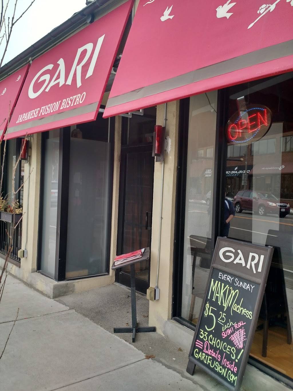 Gari Japanese Fusion Bistro | restaurant | 1019 Great Plain Ave, Needham, MA 02492, USA | 7814558882 OR +1 781-455-8882