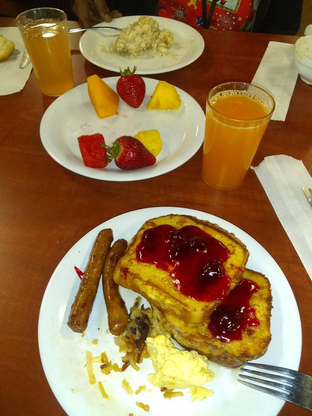 Golden Corral | restaurant | 40345 Murrieta Hot Springs Rd, Murrieta, CA 92563, USA | 9516961001 OR +1 951-696-1001