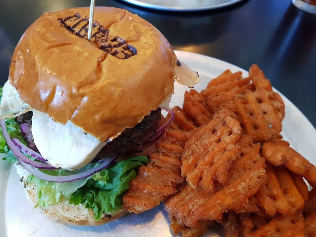 Pier 23 Kitchen | restaurant | 23 E Main St, Gloucester, MA 01930, USA | 9785157932 OR +1 978-515-7932