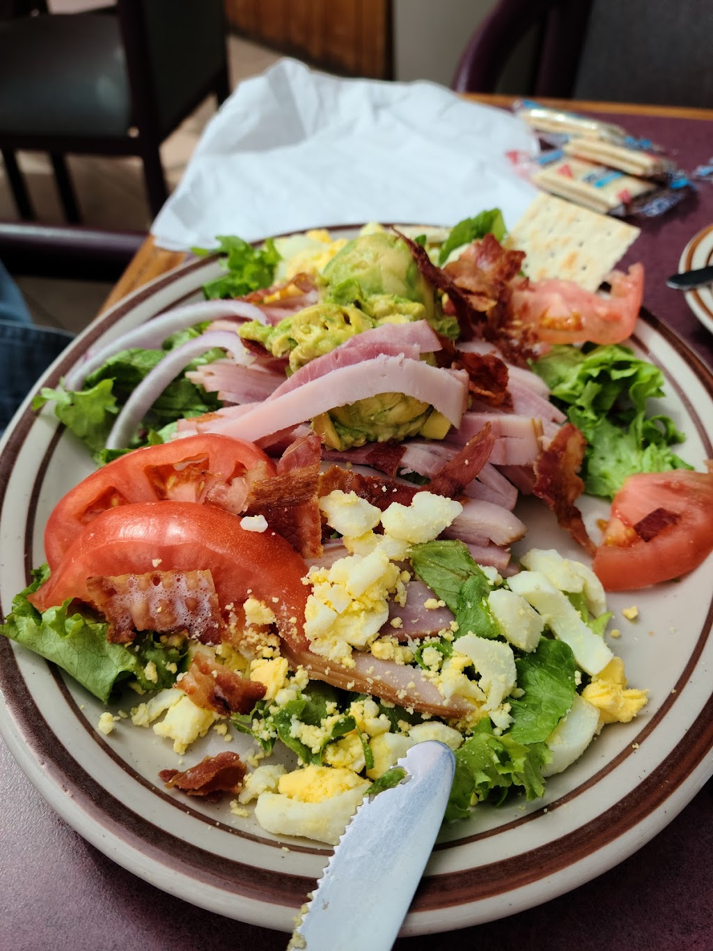 Uncle Charlies Package Liquor, Grill & Tavern | restaurant | 6001 Yellowstone Rd, Cheyenne, WY 82009, USA | 3077787775 OR +1 307-778-7775