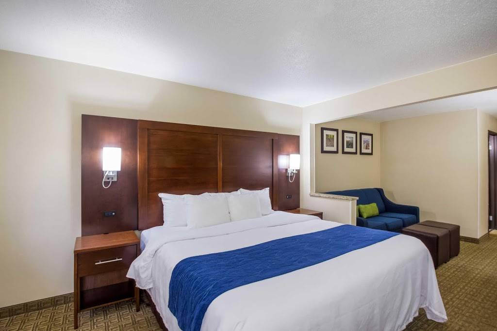 Comfort Inn | restaurant | 2841 Ramada Way, Green Bay, WI 54304, USA | 9204982060 OR +1 920-498-2060